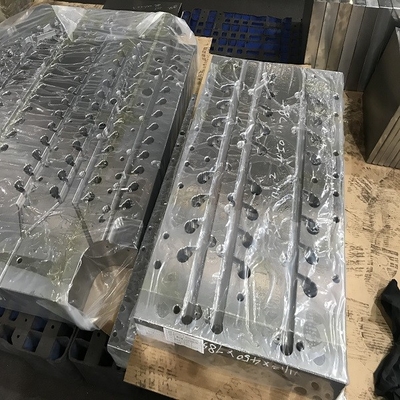 Pedazo plástico ISO9001 de la estructura MOQ 1 de la base de apoyo del molde del negro del DME