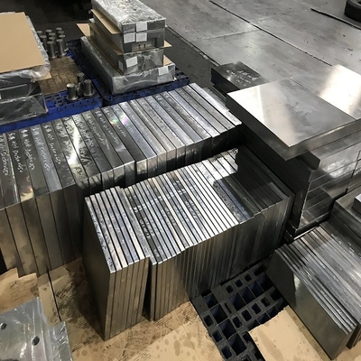 Pedazo plástico ISO9001 de la estructura MOQ 1 de la base de apoyo del molde del negro del DME