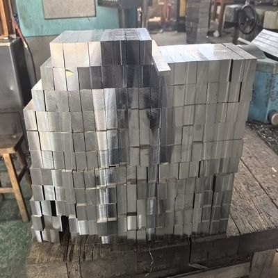1.2343 ELECTROSLAG REMELTING HOT WORK DIE STEEL BRIGHT SUPERFACIES H11 El trabajo en caliente de las esculturas de acero y acero de acero y acero de acero y acero de acero
